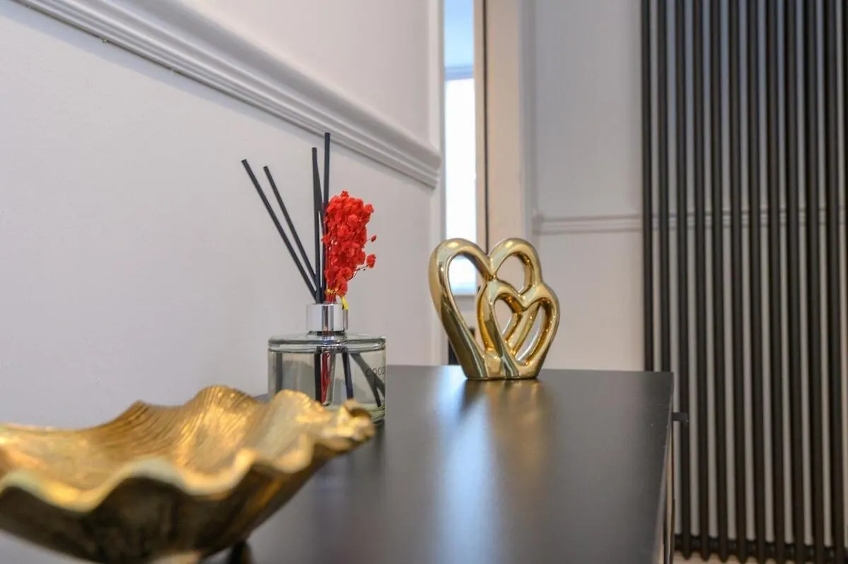 Paradise Boutique Deluxe - Leeds City Center - Steps To Ivy Asia United Kingdom